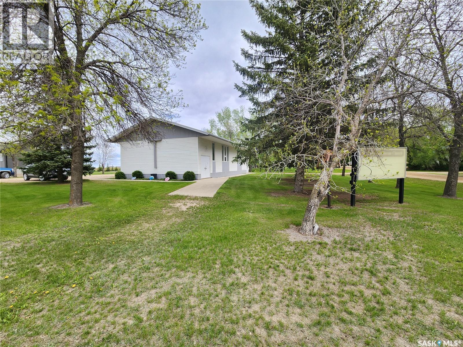 402 Wheaton Avenue, Ogema, SK