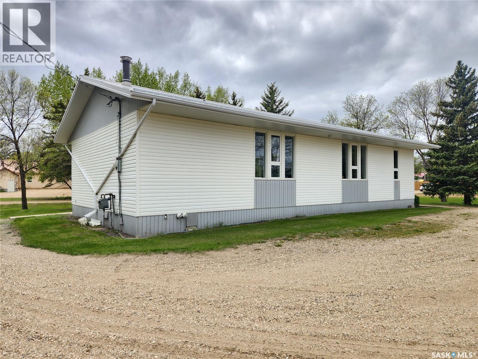 402 Wheaton Avenue, Ogema, SK