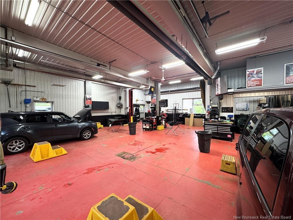 184 Main St, Fredericton, NB