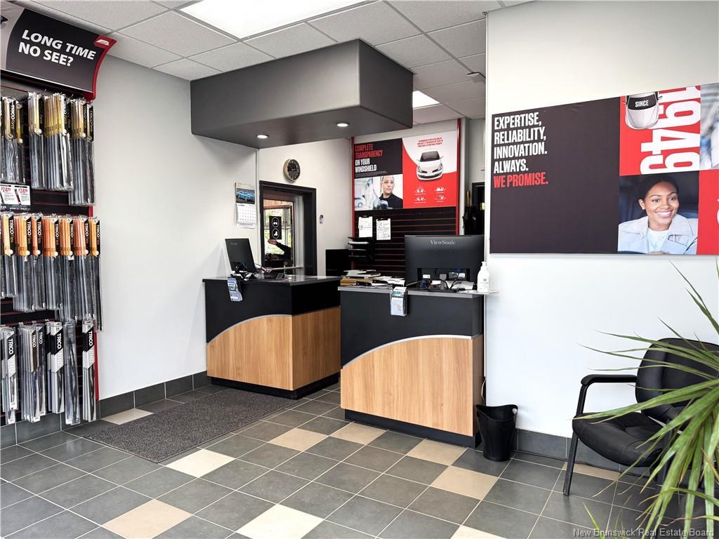 184 Main St, Fredericton, NB