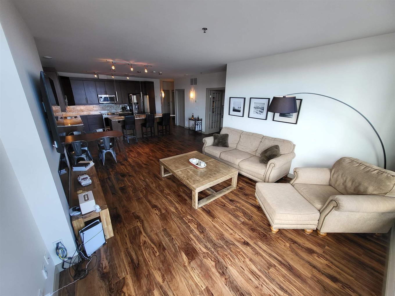 2101-2260 Sleeping Giant Parkway, Thunder Bay, ON - Indoor Photo Showing Living Room