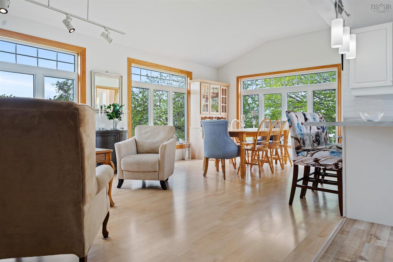 473 Highway 204, Amherst, NS