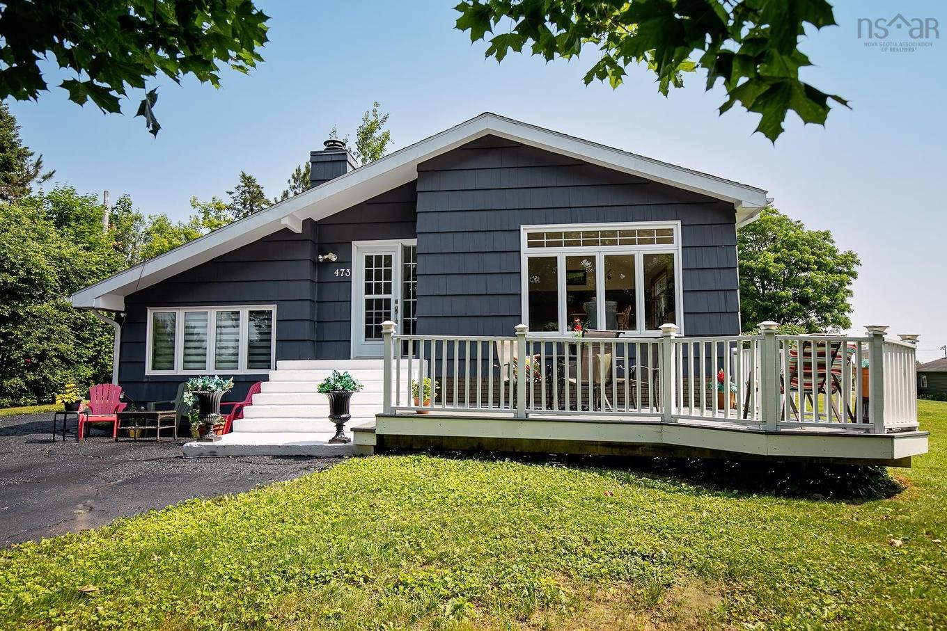 473 Highway 204, Amherst, NS