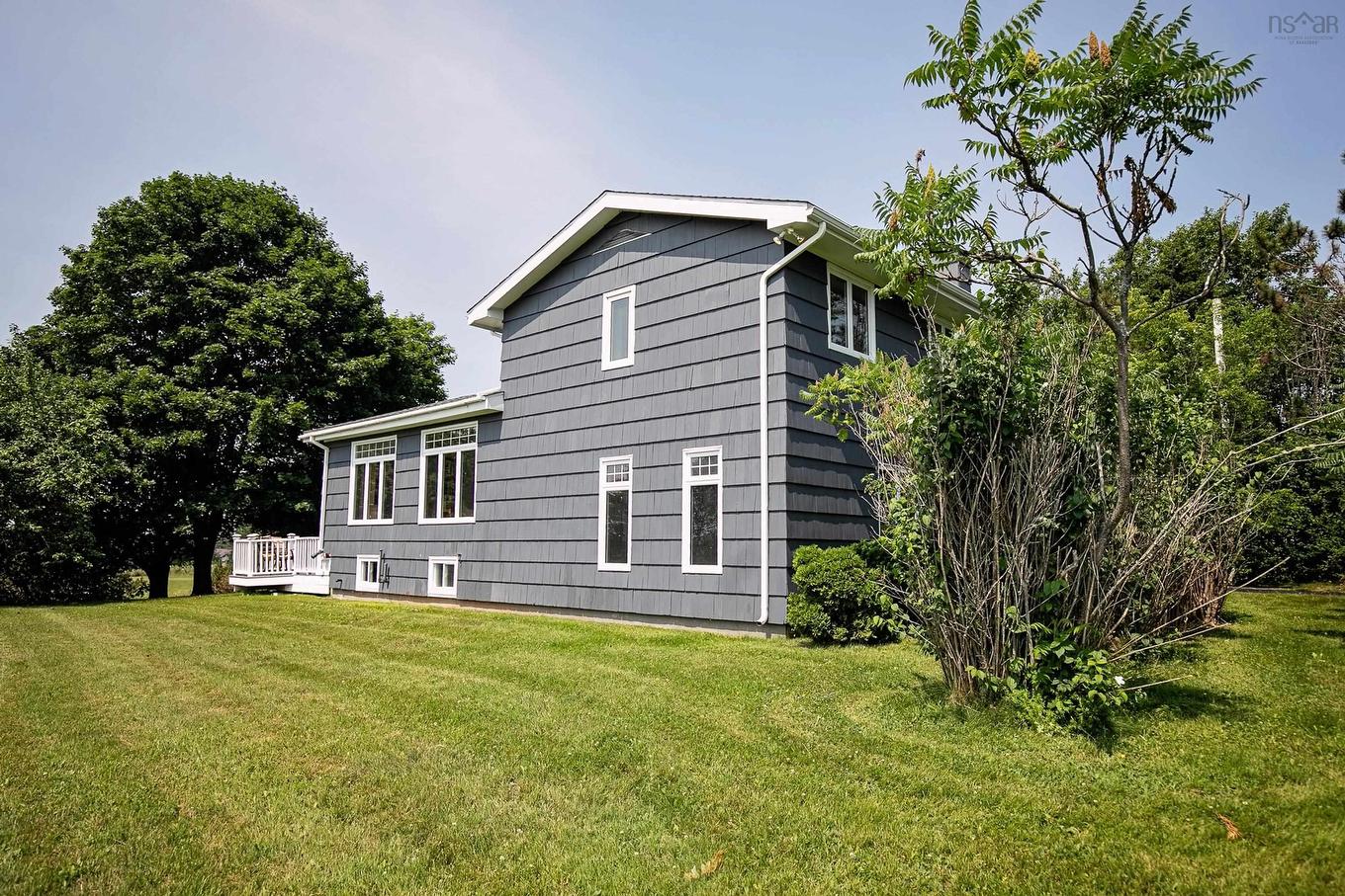 473 Highway 204, Amherst, NS