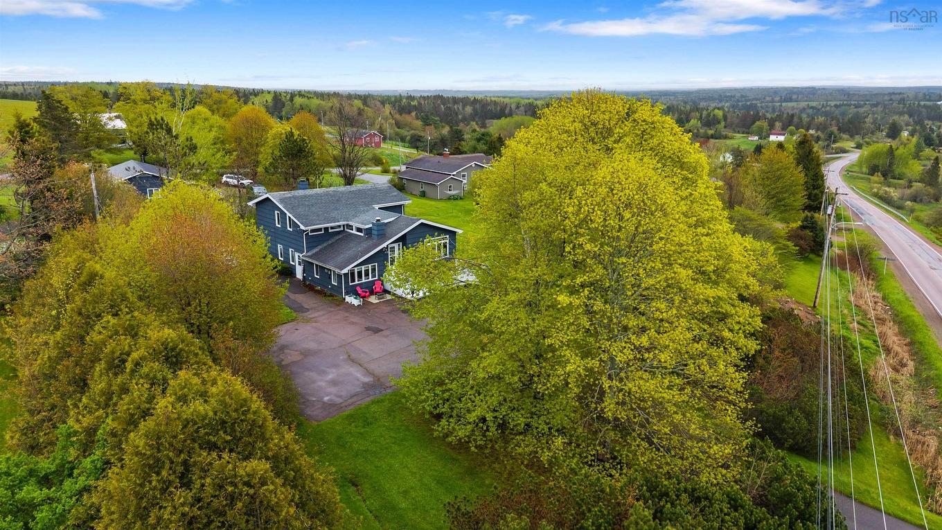 473 Highway 204, Amherst, NS