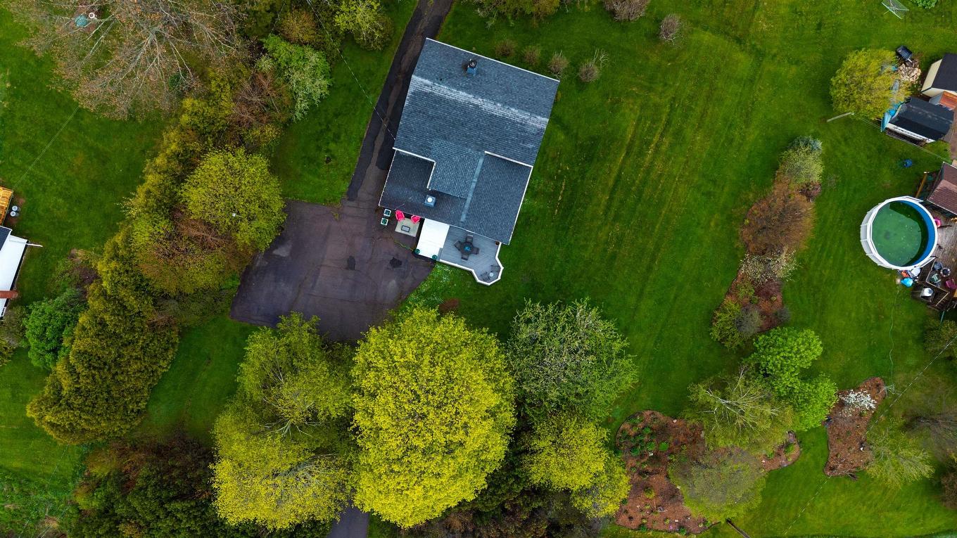 473 Highway 204, Amherst, NS