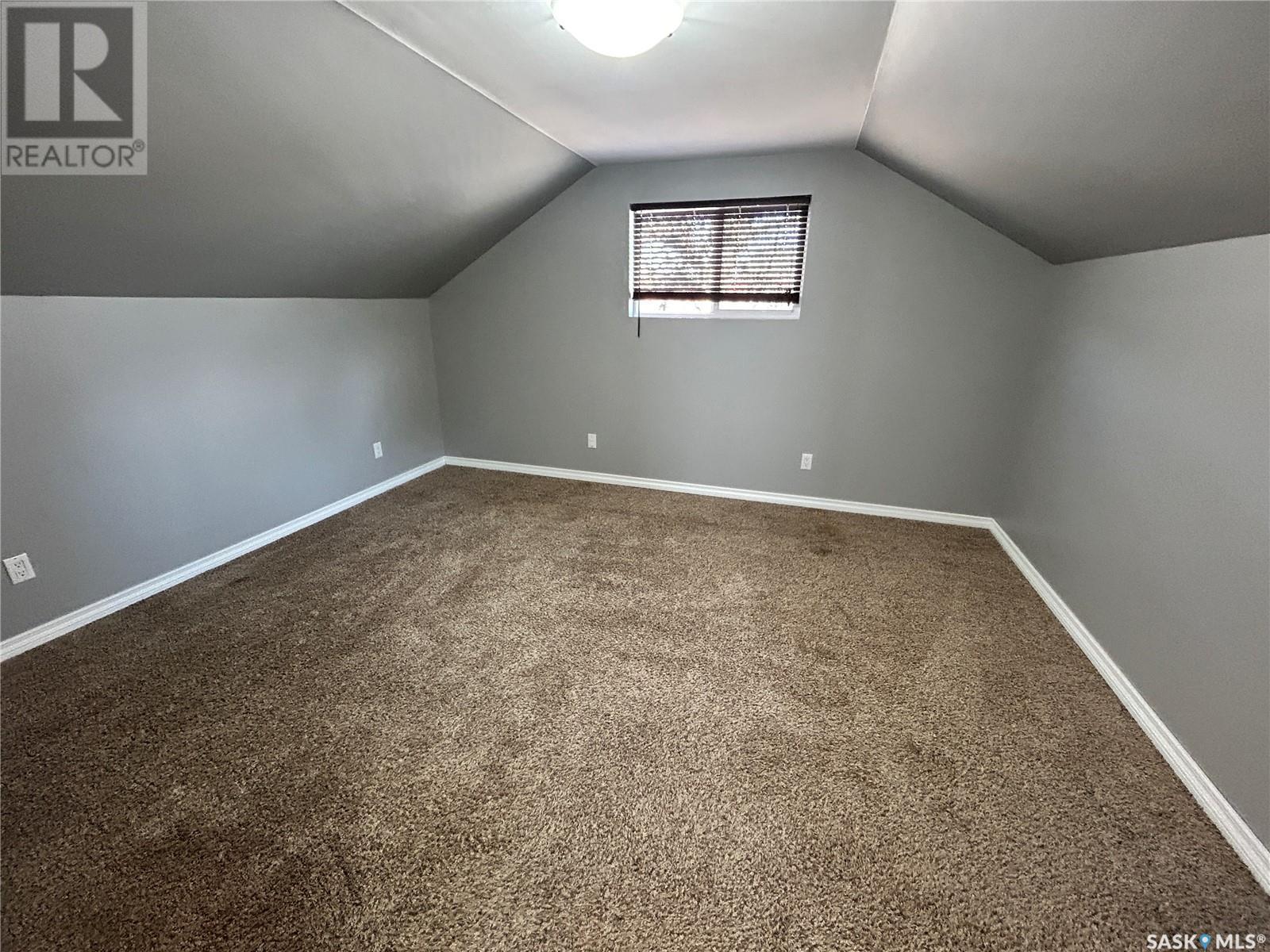 205 Carl Avenue E, Langenburg, SK - Indoor Photo Showing Other Room