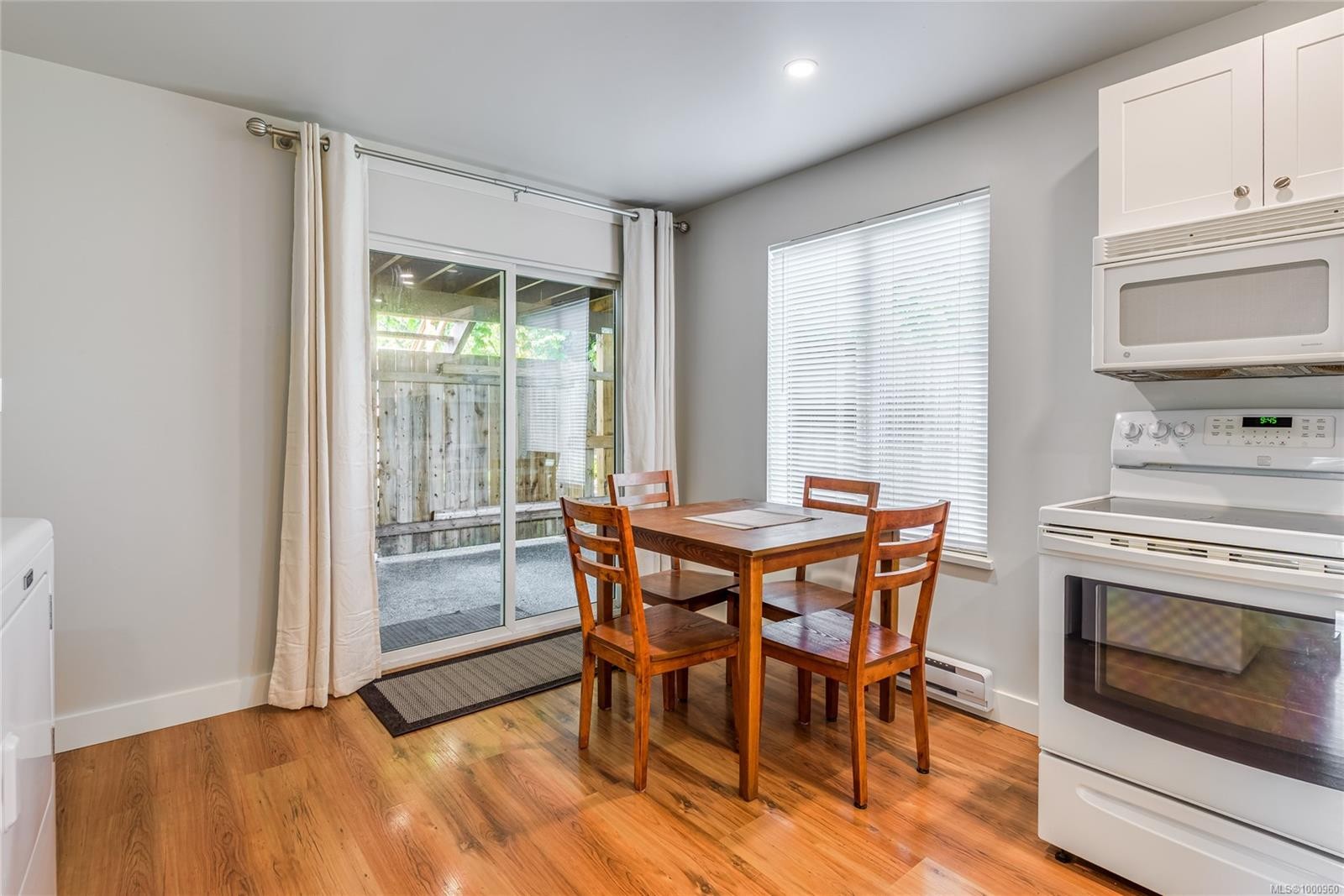 164 Crawford Rd, Campbell River, BC - Indoor