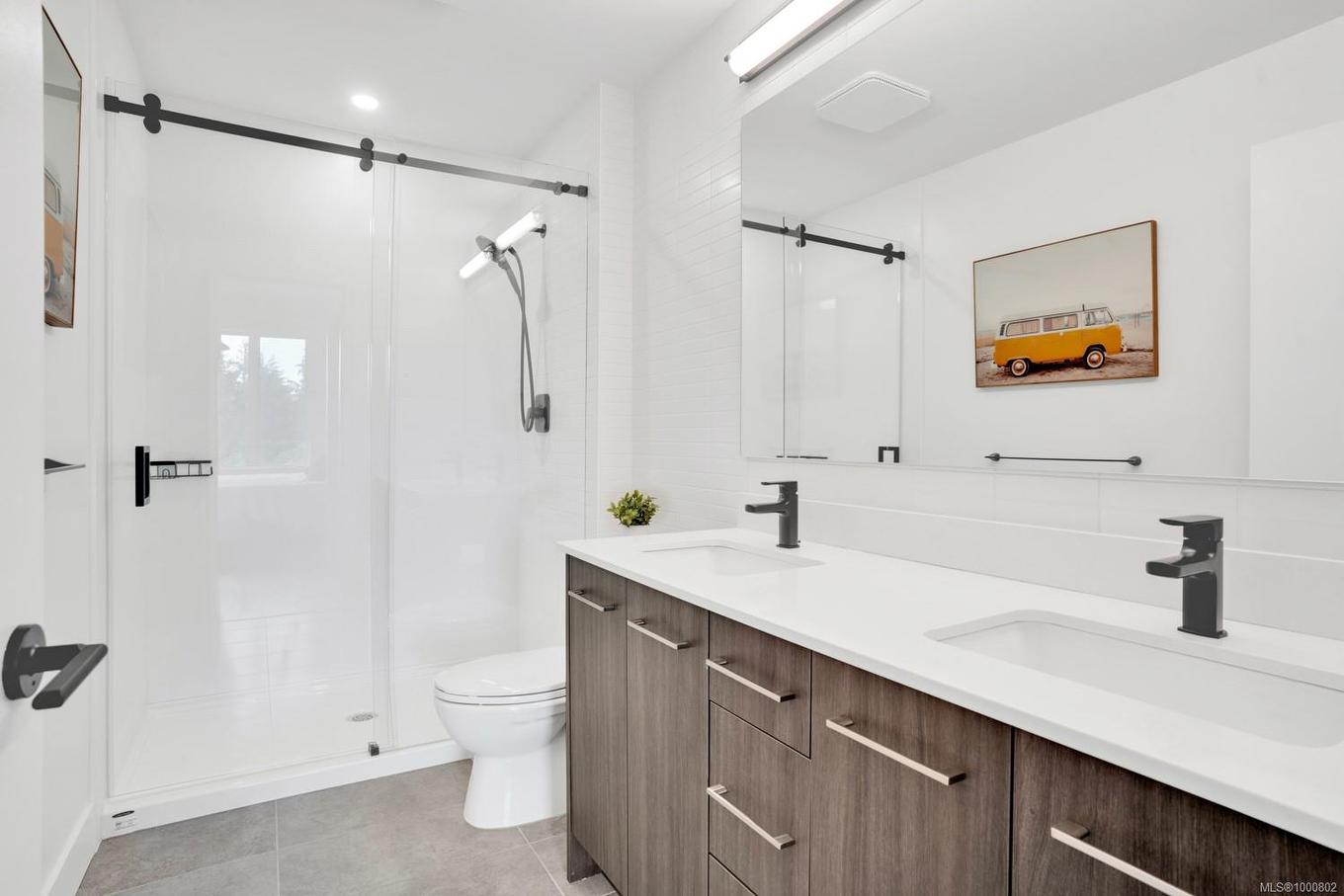 531-920 Reunion Ave, Langford, BC - Indoor Photo Showing Bathroom