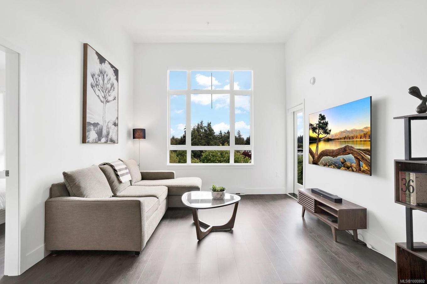 531-920 Reunion Ave, Langford, BC - Indoor Photo Showing Living Room