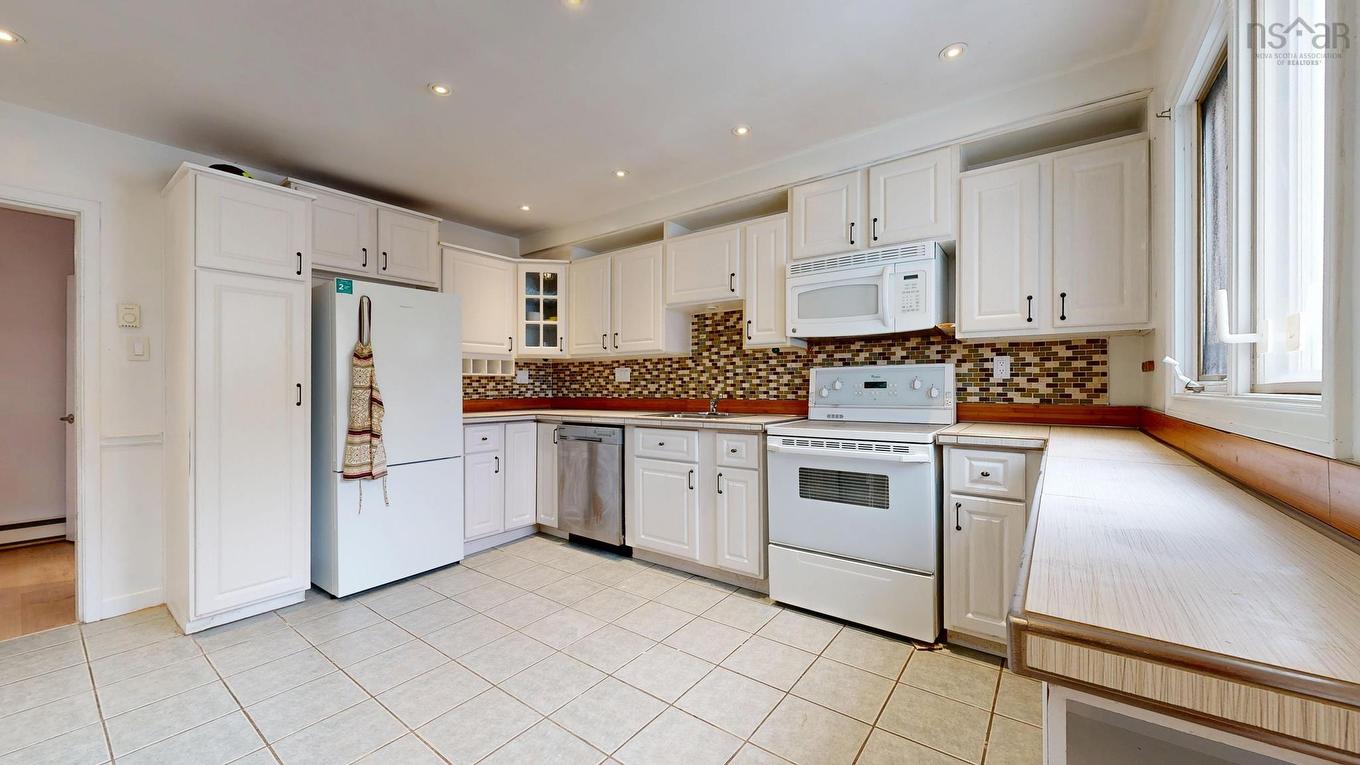 3681 High Street, Halifax Peninsula, NS