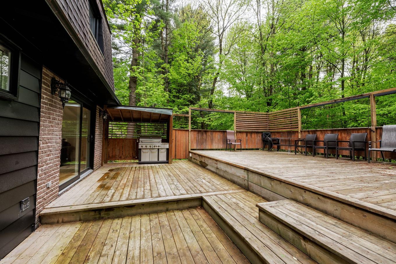 Patio - 2404 Place Jubilee, Saint-Lazare, QC - Outdoor With Exterior