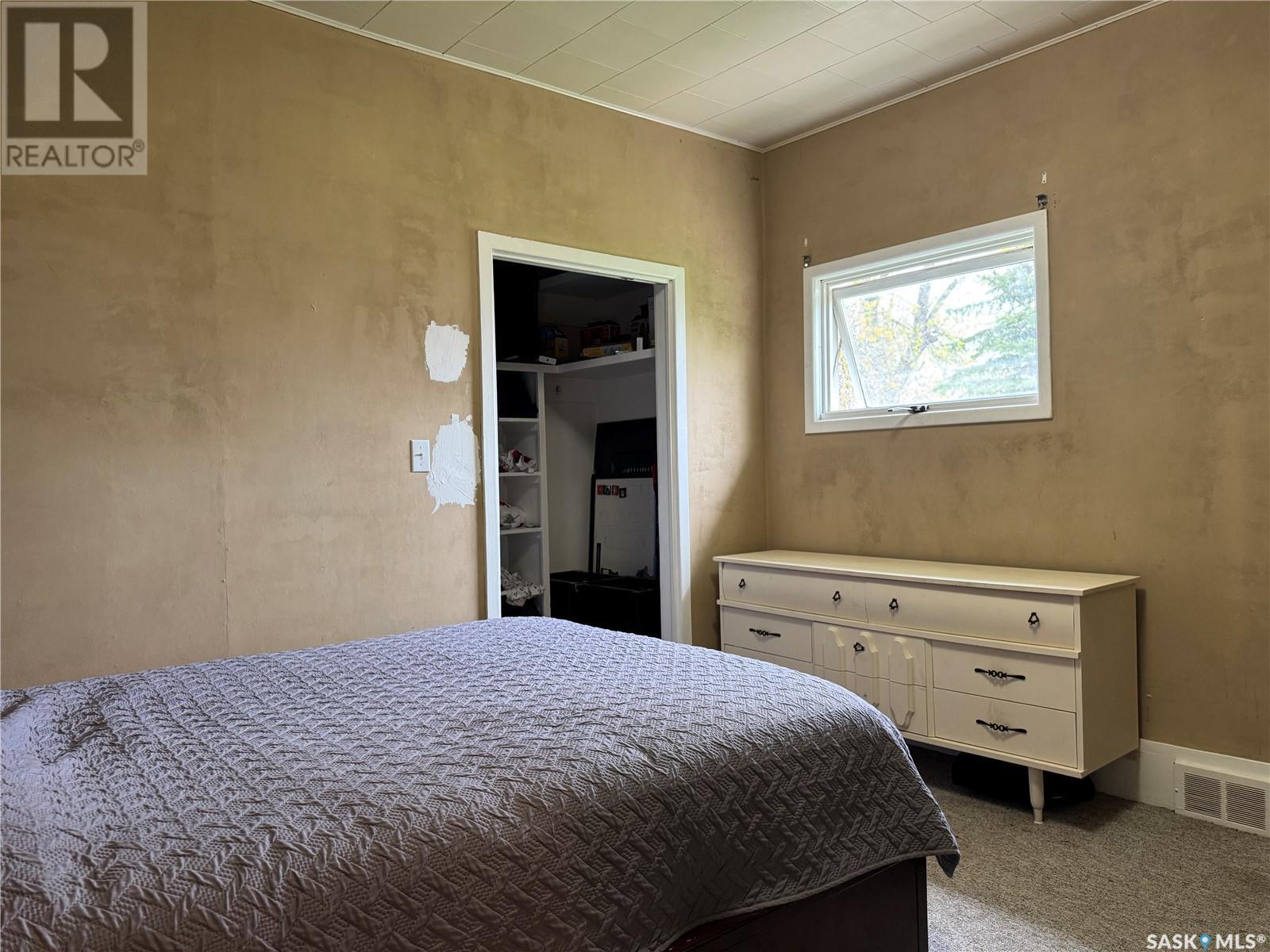 407 1St Street E, Wynyard, SK - Indoor Photo Showing Bedroom