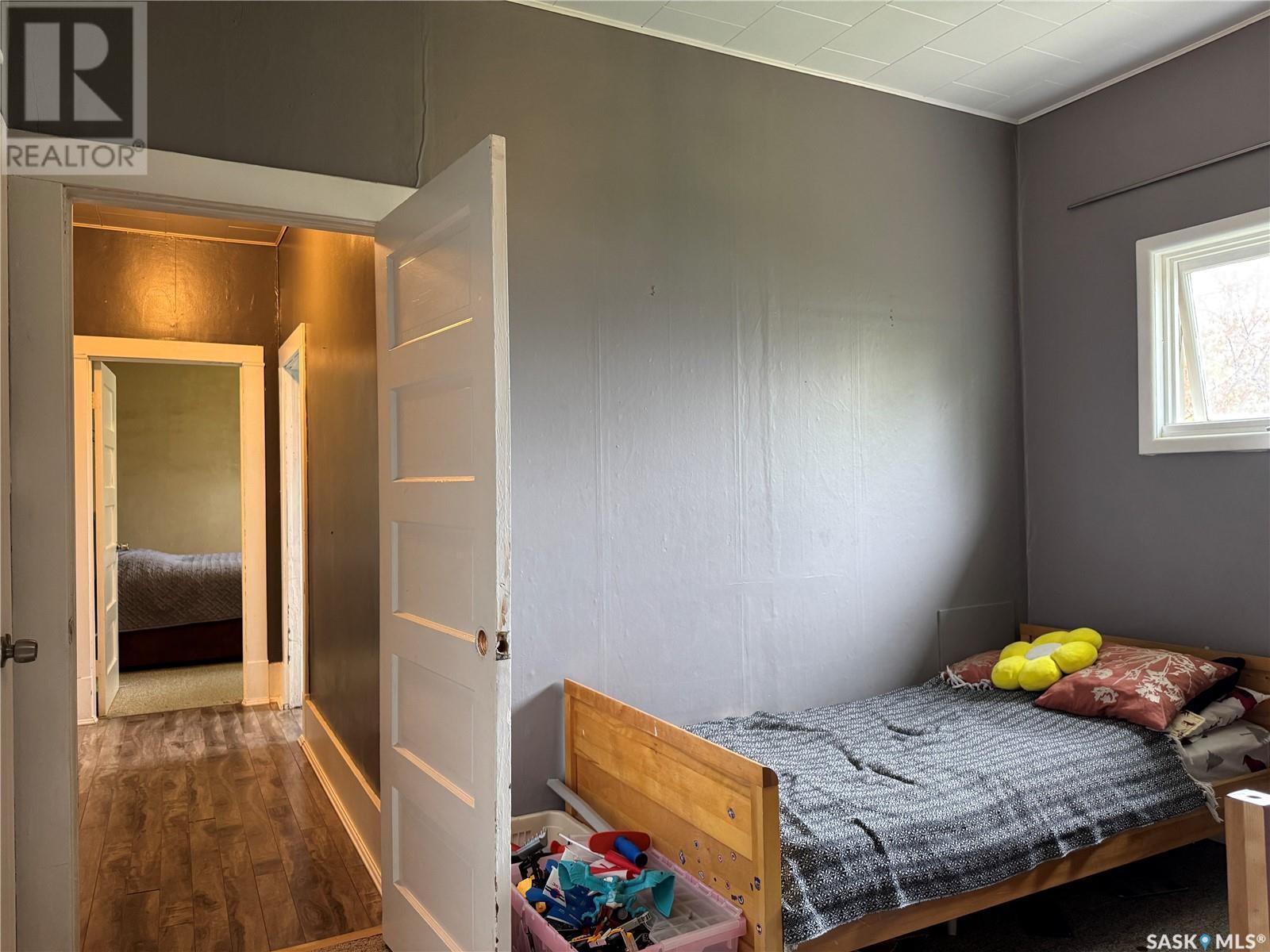 407 1St Street E, Wynyard, SK - Indoor Photo Showing Bedroom