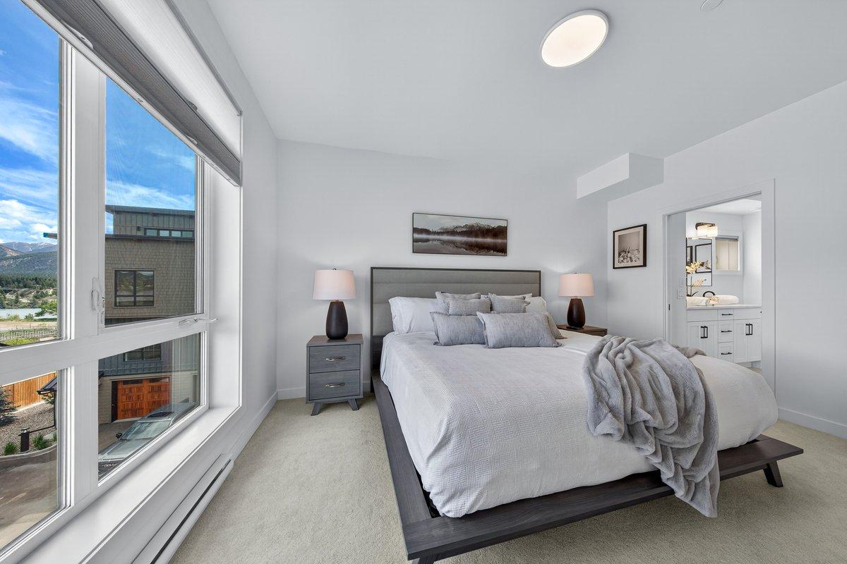 401-510 14Th Street, Invermere, BC - Indoor Photo Showing Bedroom