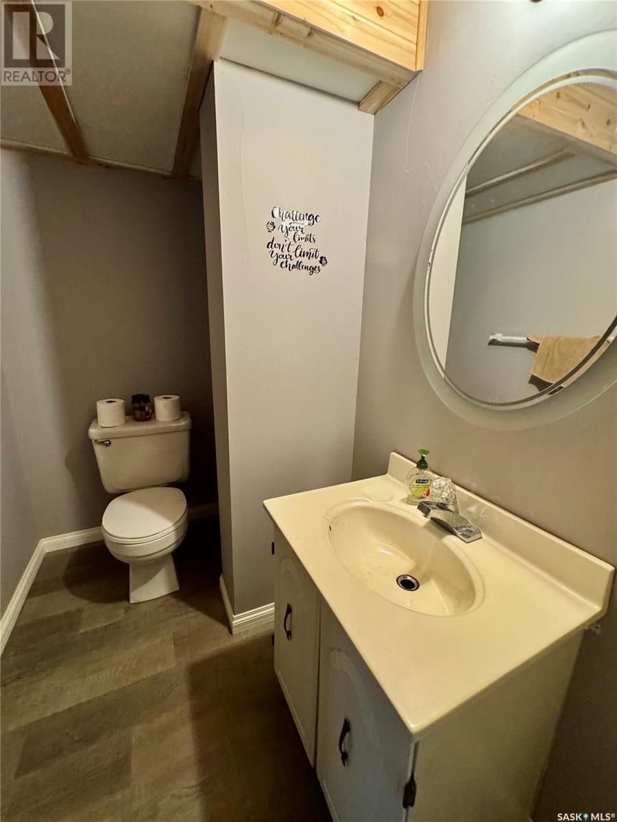 713 Birch Crescent, Hudson Bay, SK - Indoor Photo Showing Bathroom