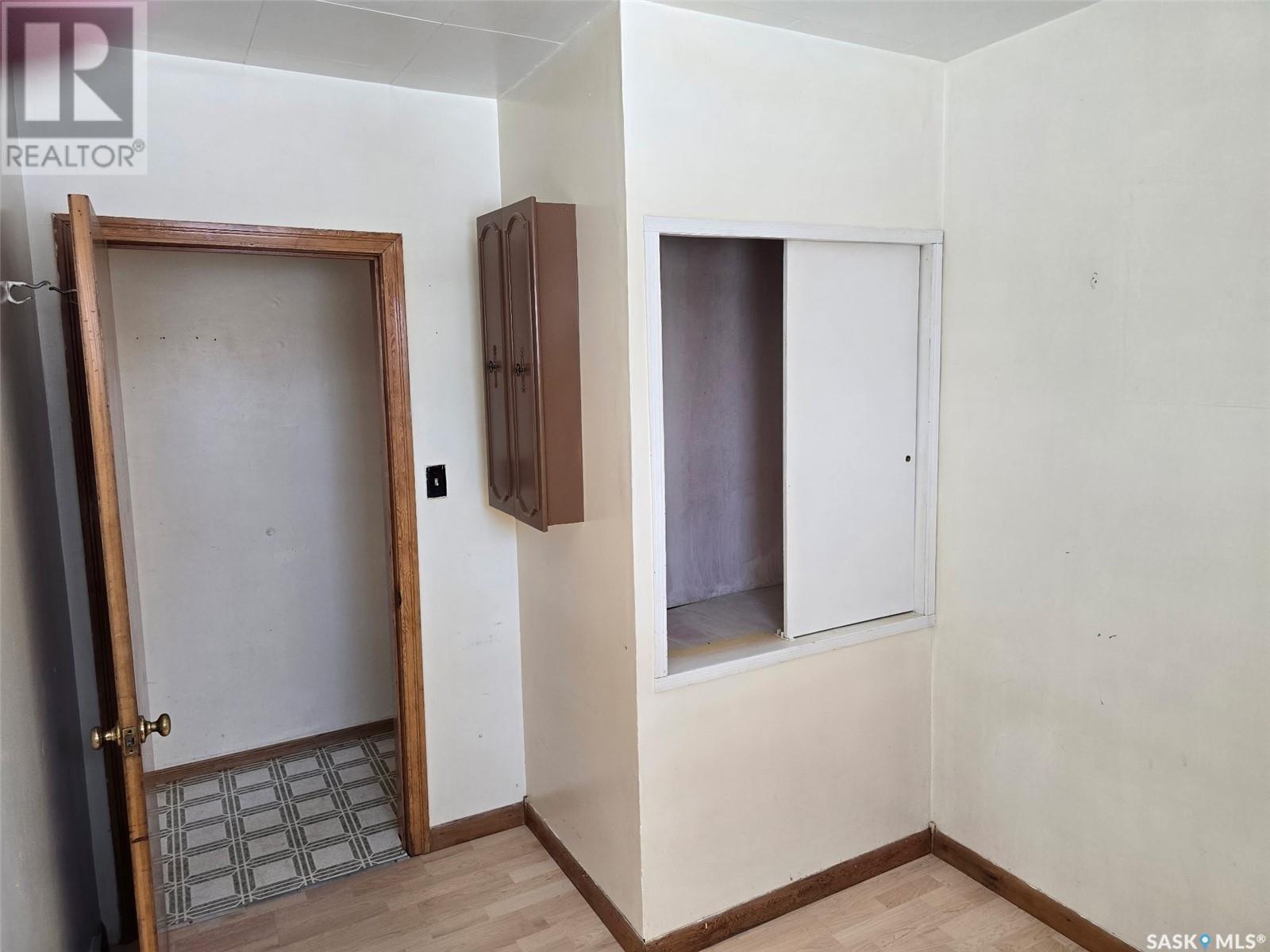 200 Railway Avenue N, Norquay, SK - Indoor Photo Showing Other Room