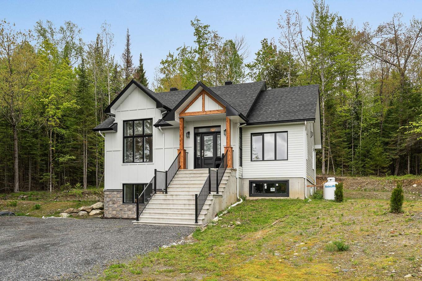 Façade - 657 Rue Bordeleau, Magog, QC - Outdoor With Facade