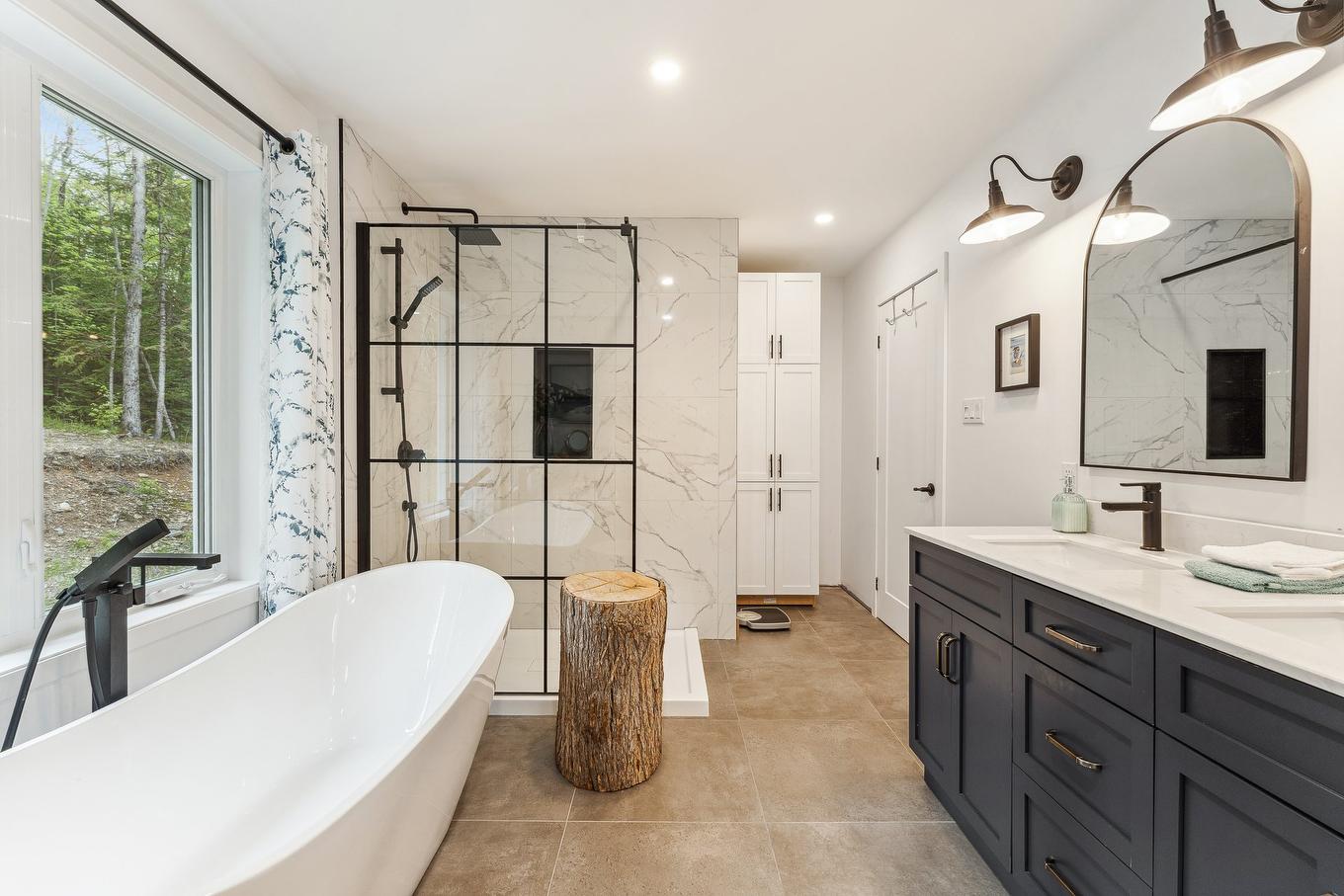 Salle de bains - 657 Rue Bordeleau, Magog, QC - Indoor Photo Showing Bathroom