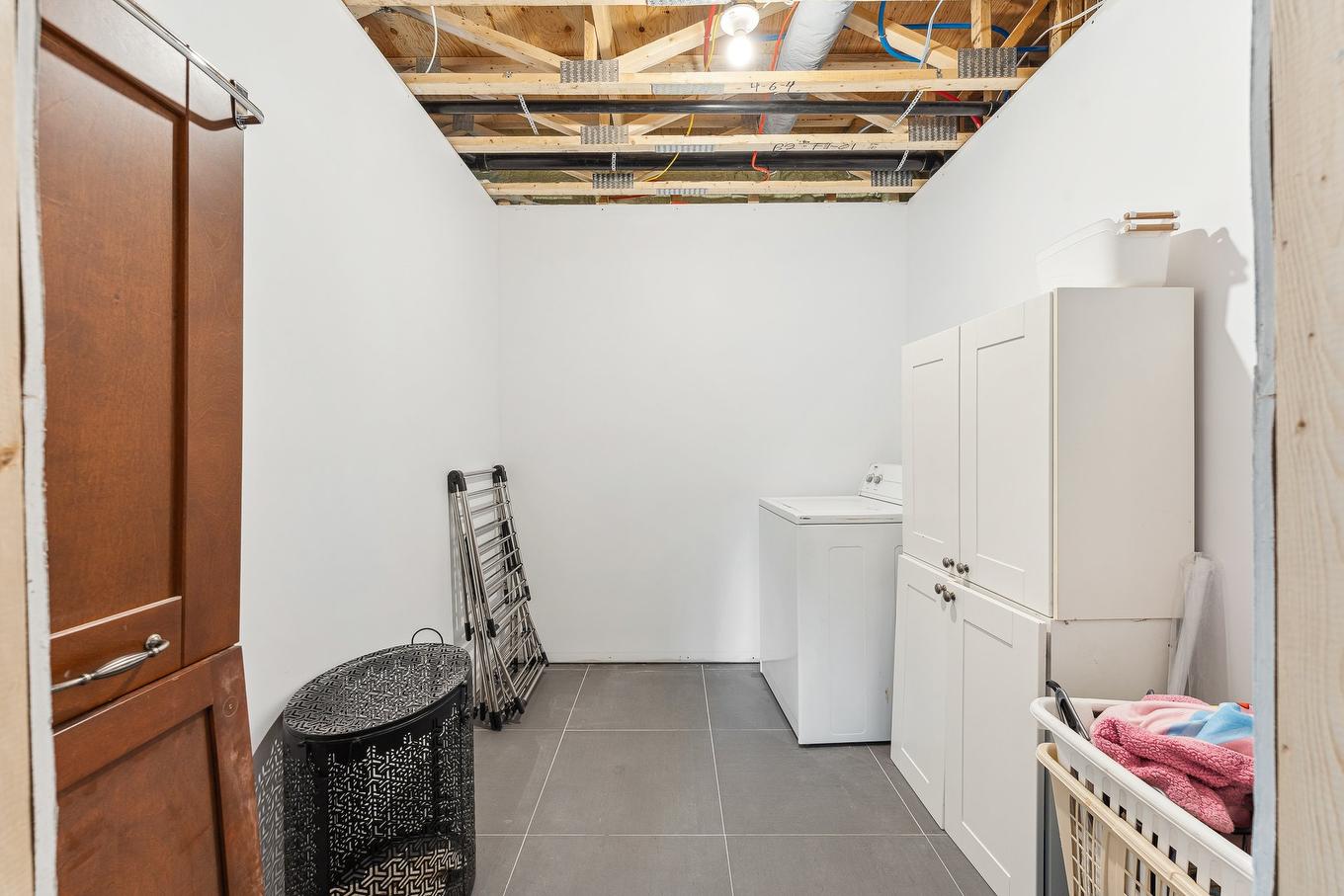 Salle de lavage - 657 Rue Bordeleau, Magog, QC - Indoor