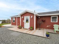 99 Blaze Road Loch Lomond, NS B2E 1A4