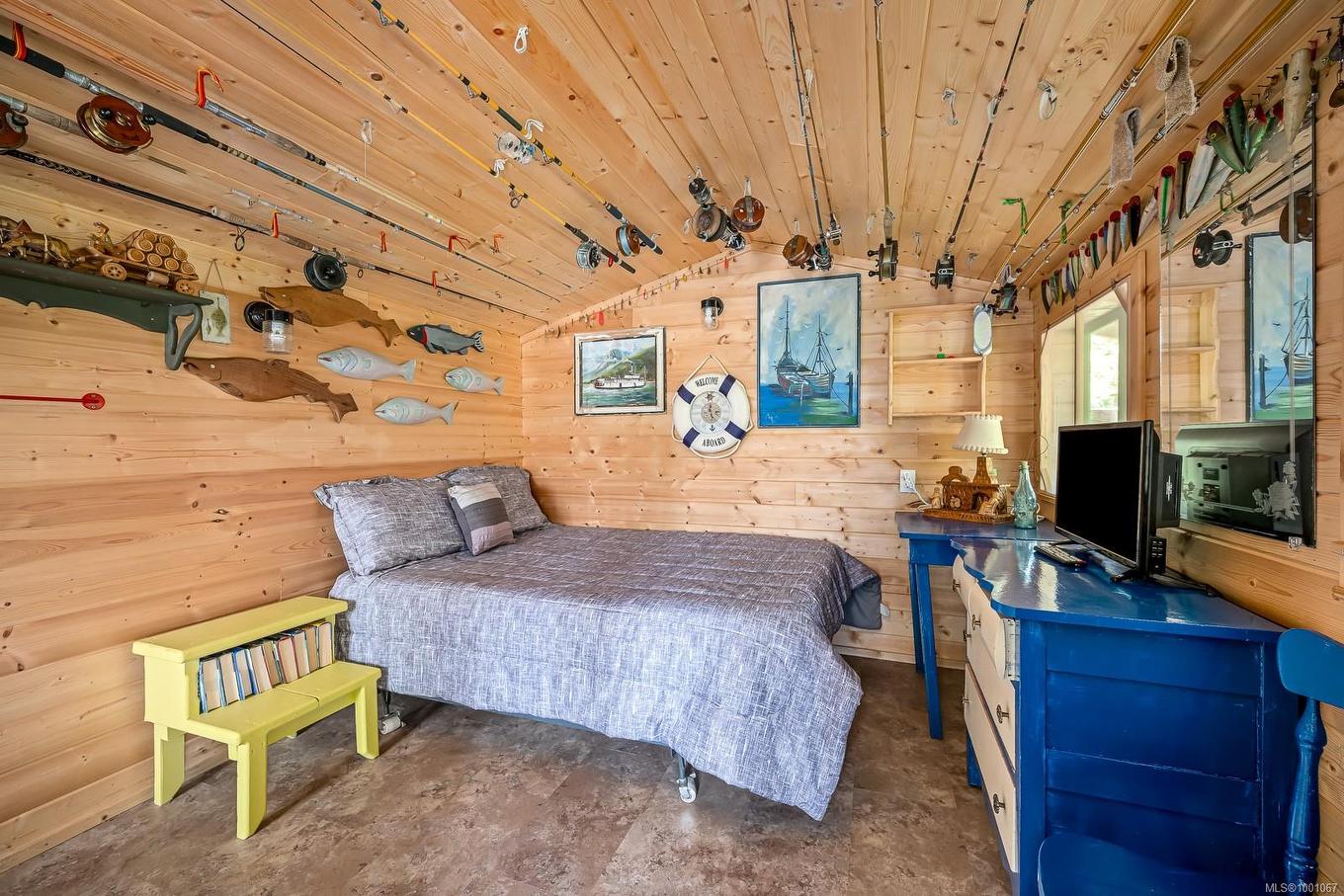 1415 Baikie Rd, Denman Island, BC