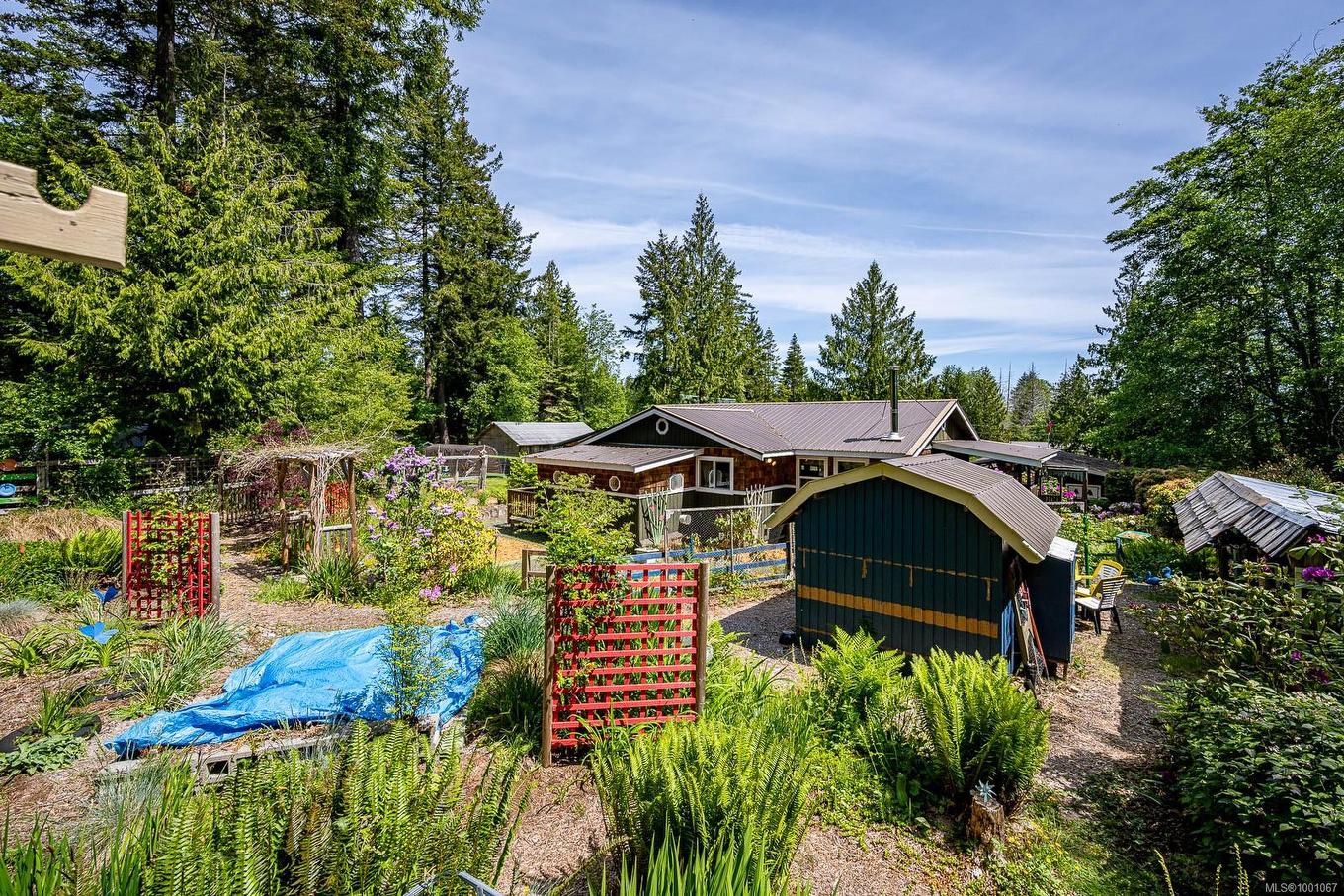 1415 Baikie Rd, Denman Island, BC