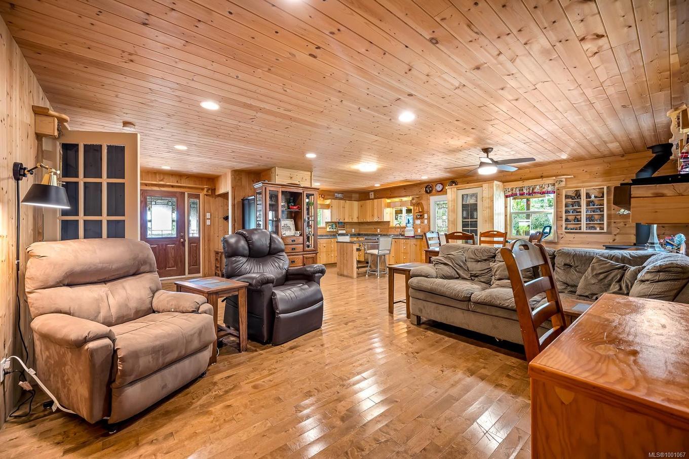 1415 Baikie Rd, Denman Island, BC