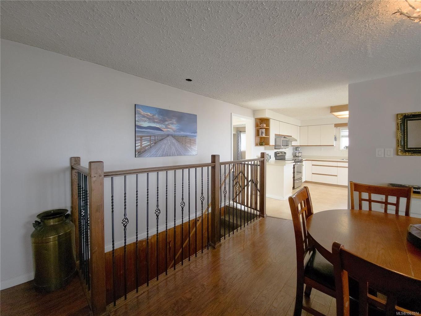 2287 Chelohsin Cres, Port Mcneill, BC