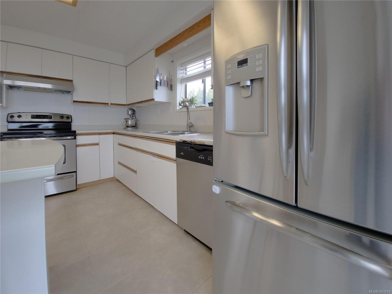 2287 Chelohsin Cres, Port Mcneill, BC