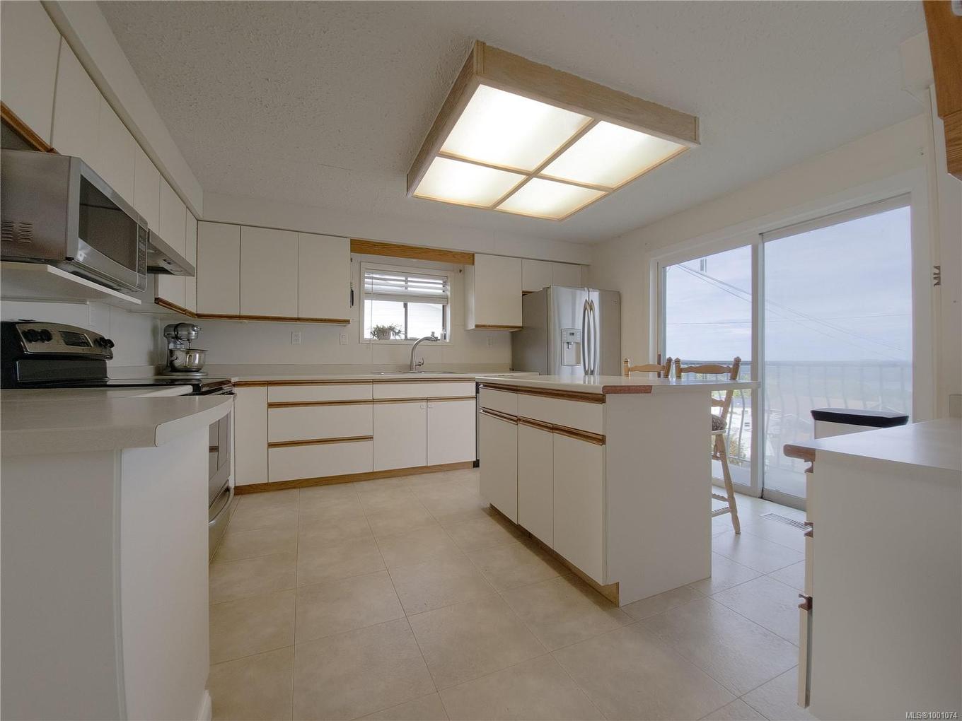 2287 Chelohsin Cres, Port Mcneill, BC