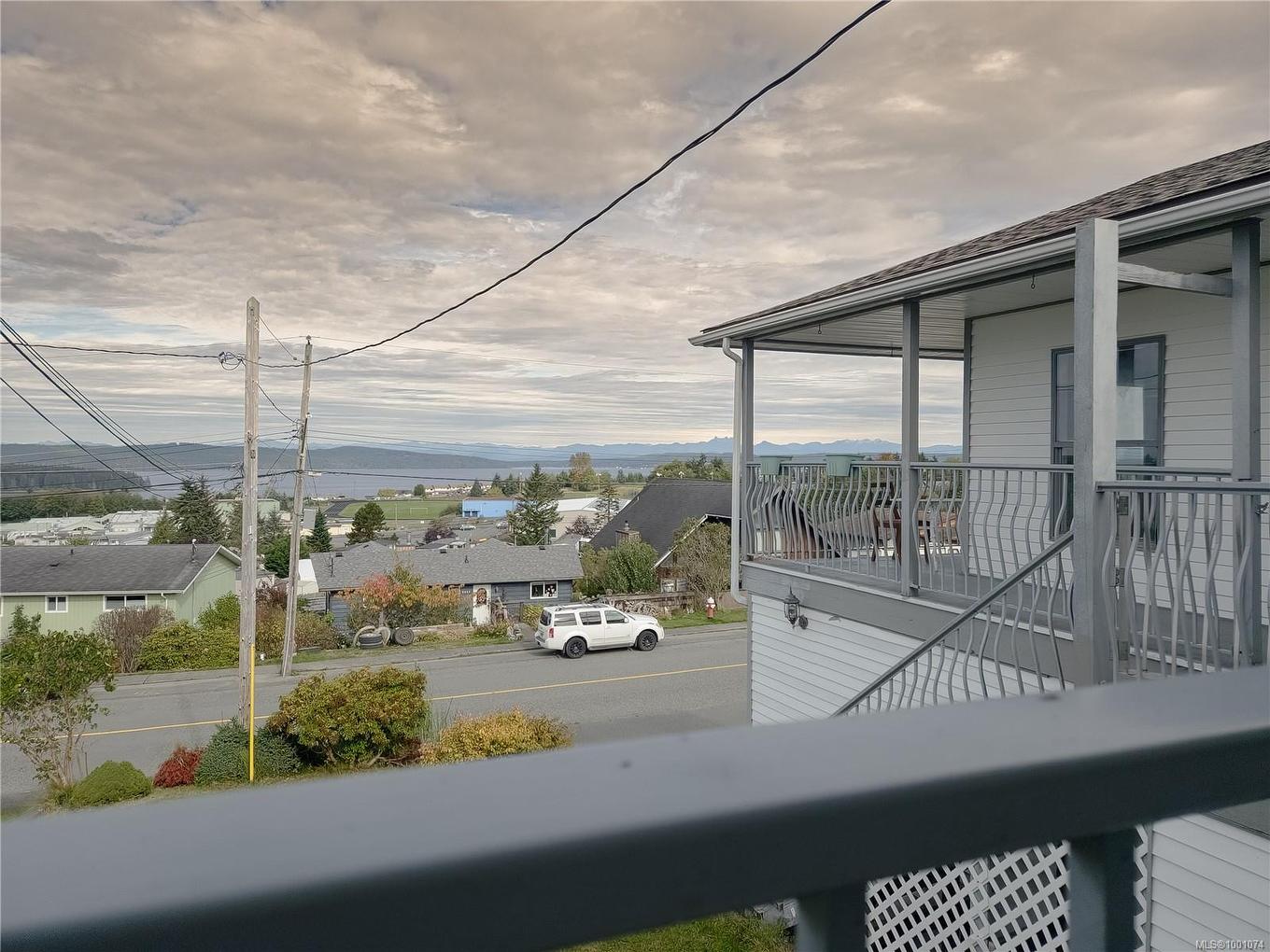 2287 Chelohsin Cres, Port Mcneill, BC