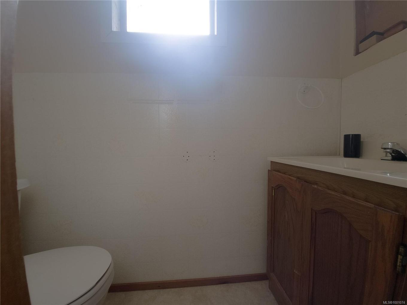 2287 Chelohsin Cres, Port Mcneill, BC