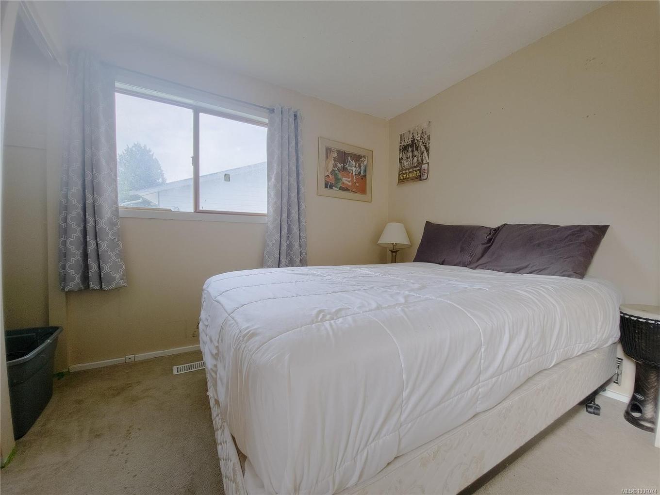 2287 Chelohsin Cres, Port Mcneill, BC