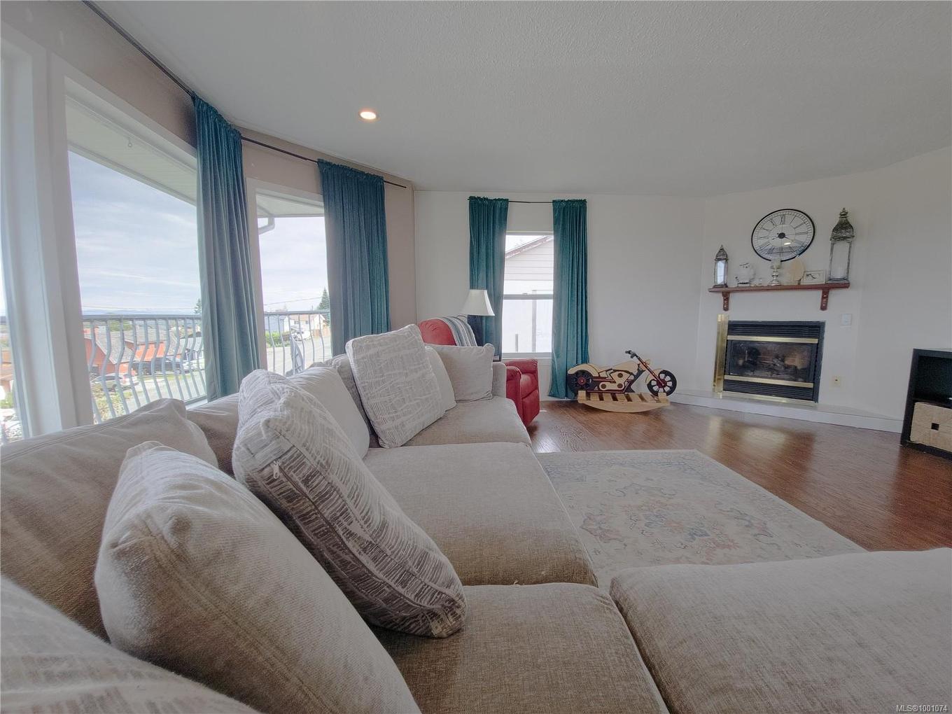 2287 Chelohsin Cres, Port Mcneill, BC