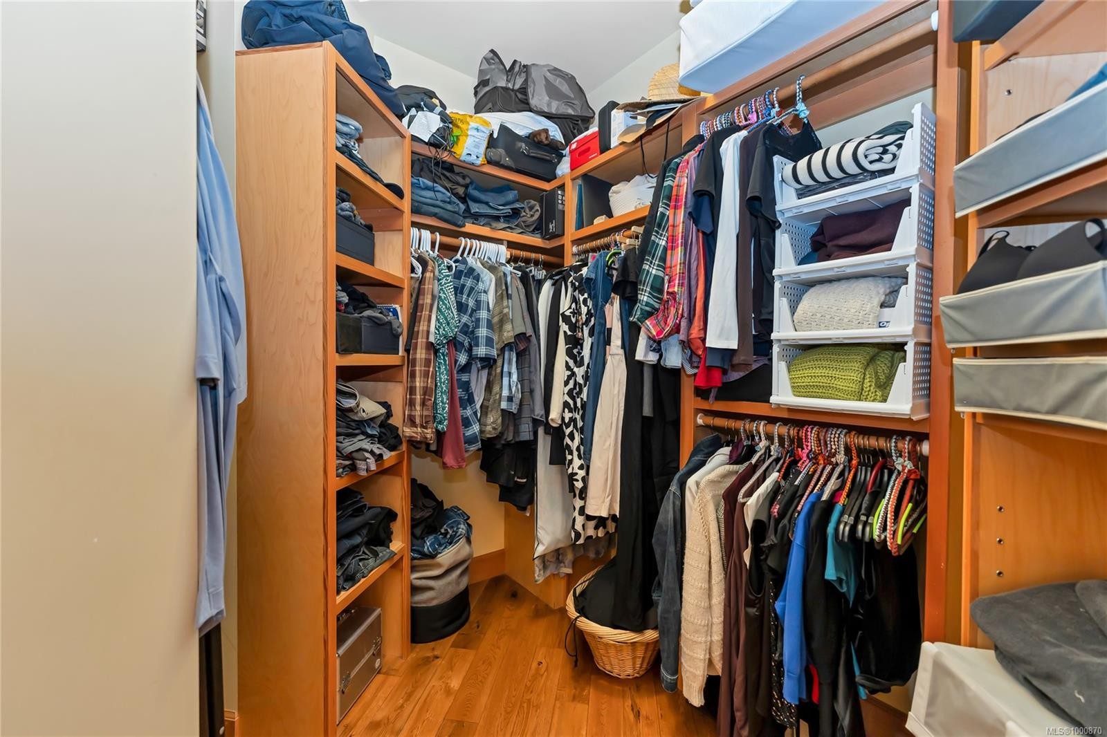 260 Little Mountain Rd, Salt Spring, BC