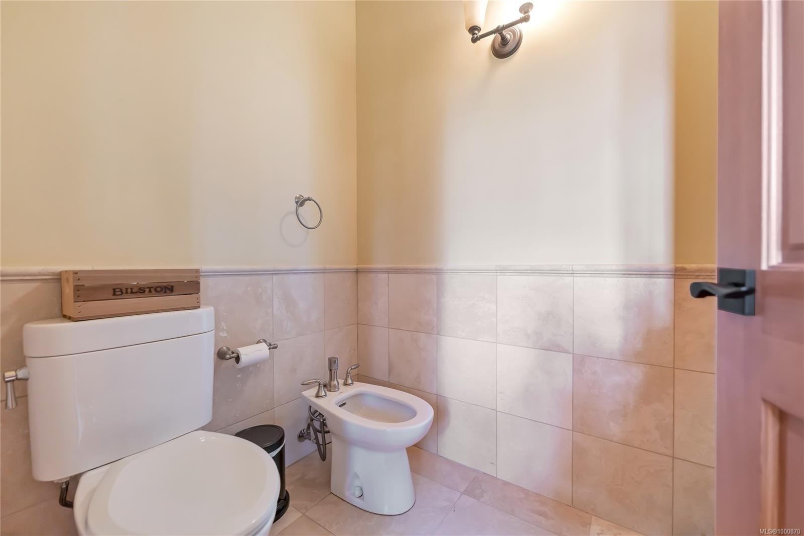 260 Little Mountain Rd, Salt Spring, BC