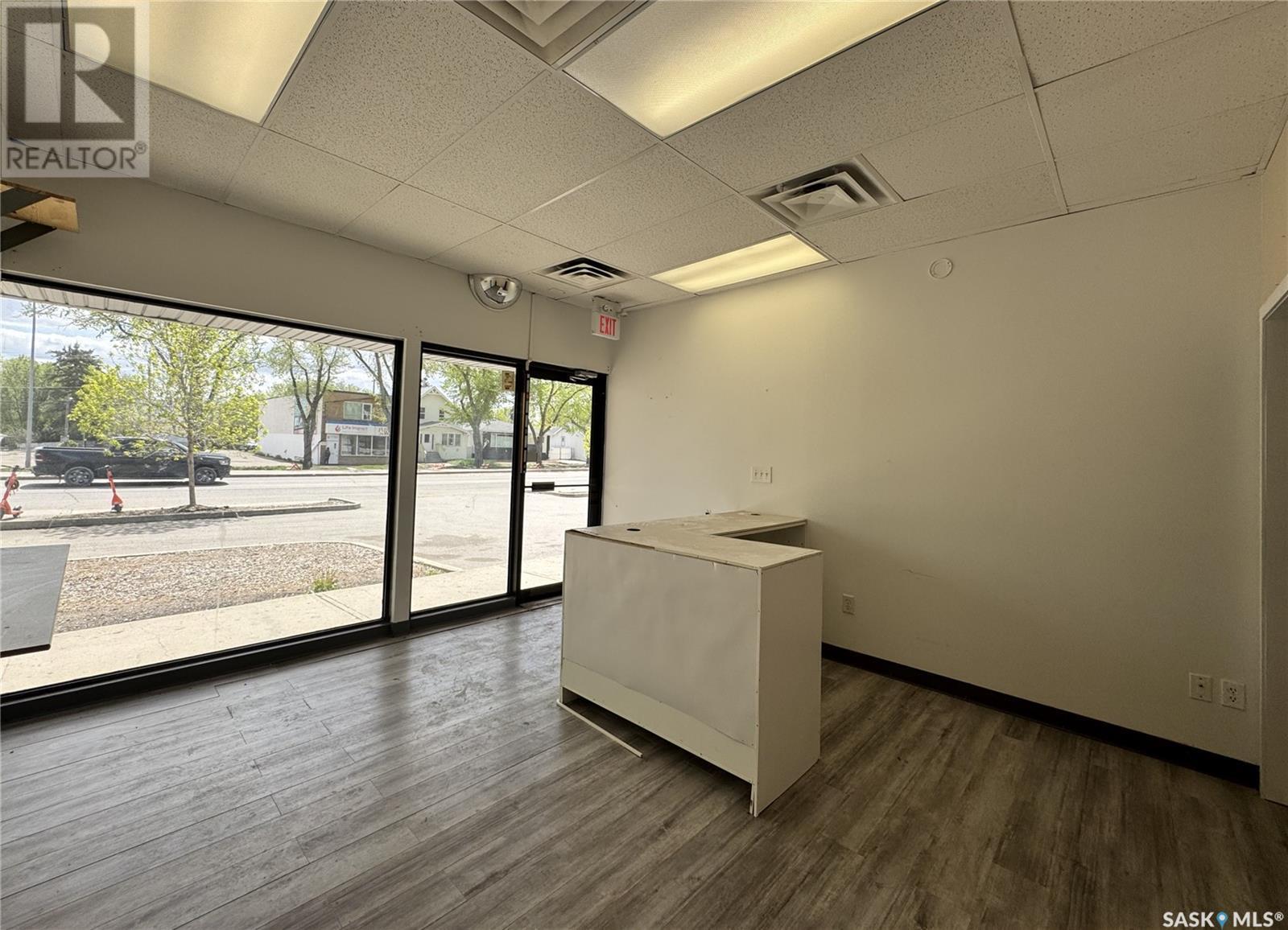 700 Victoria Avenue, Regina, SK