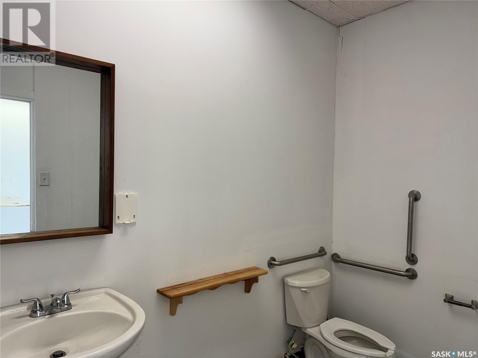 700 Victoria Avenue, Regina, SK