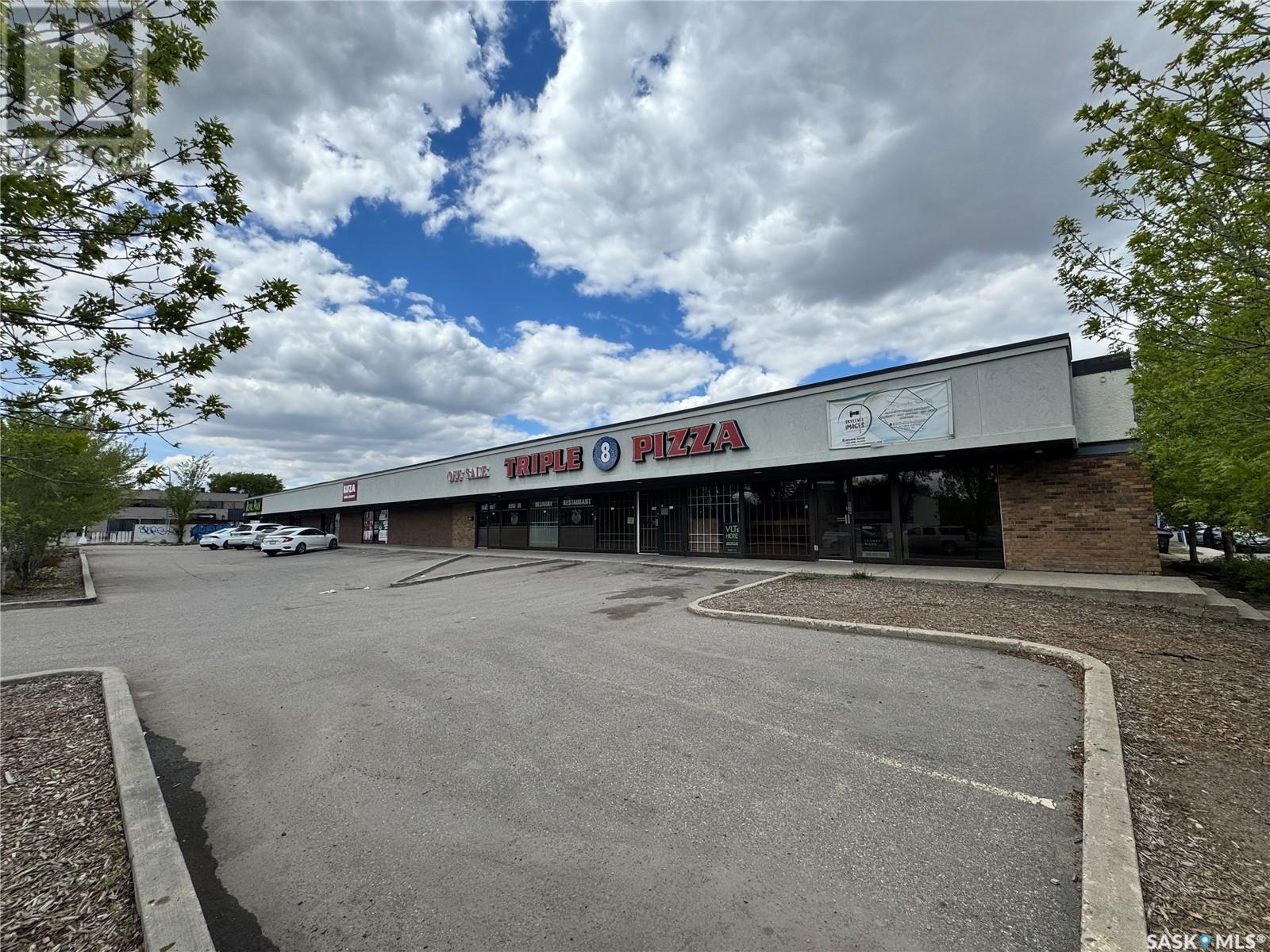 700 Victoria Avenue, Regina, SK