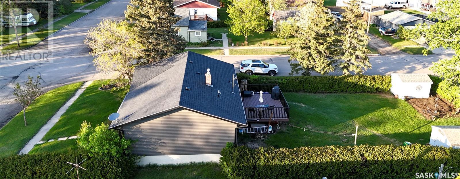 122 Hamilton Street, Davidson, SK - Outdoor