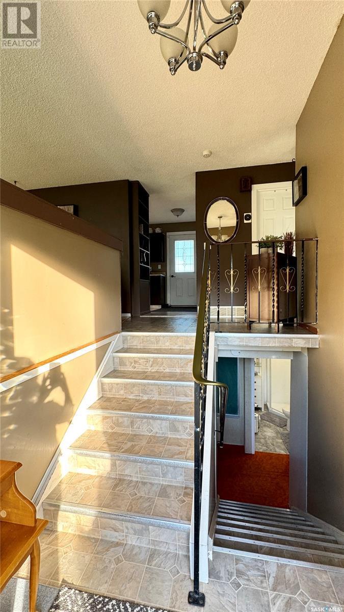 122 Hamilton Street, Davidson, SK - Indoor Photo Showing Other Room