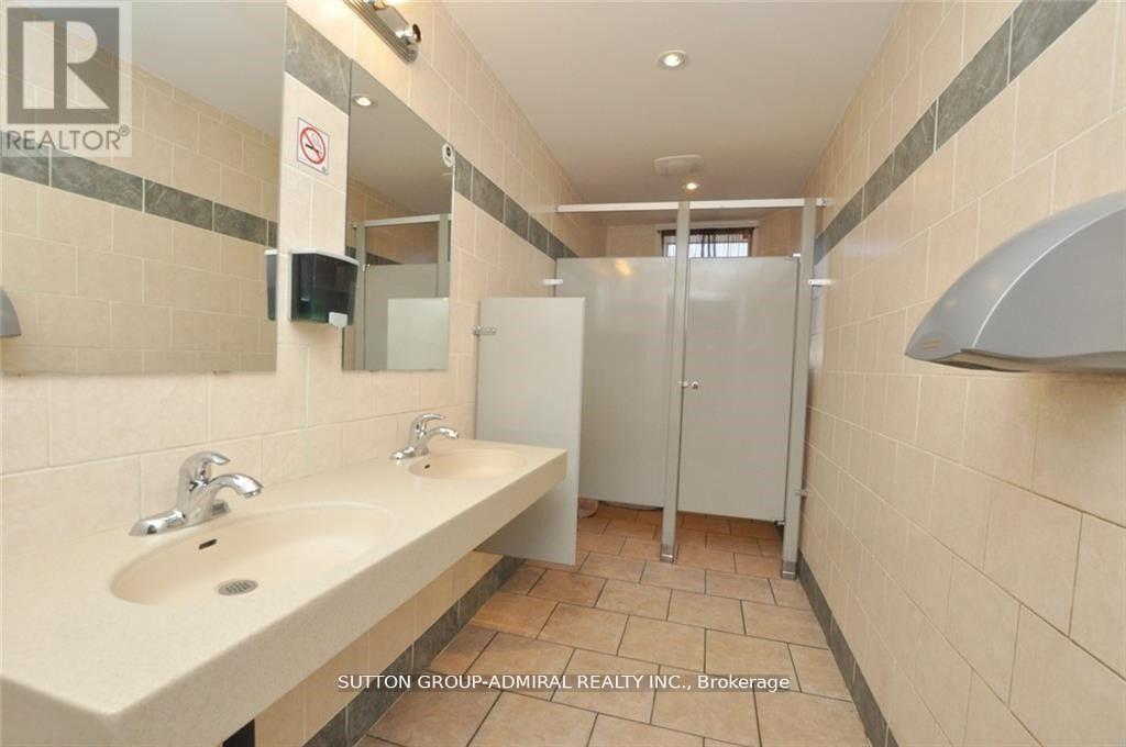 104 Cannon Street E, Hamilton, ON