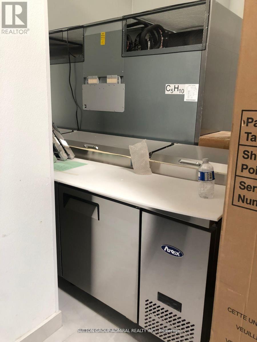 104 Cannon Street E, Hamilton, ON