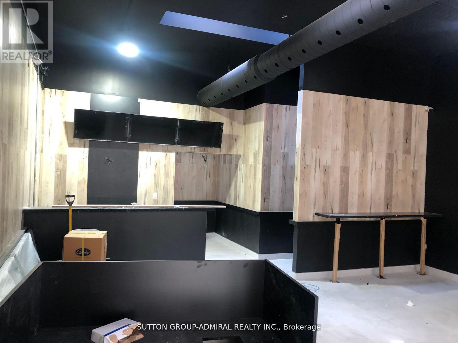 104 Cannon Street E, Hamilton, ON