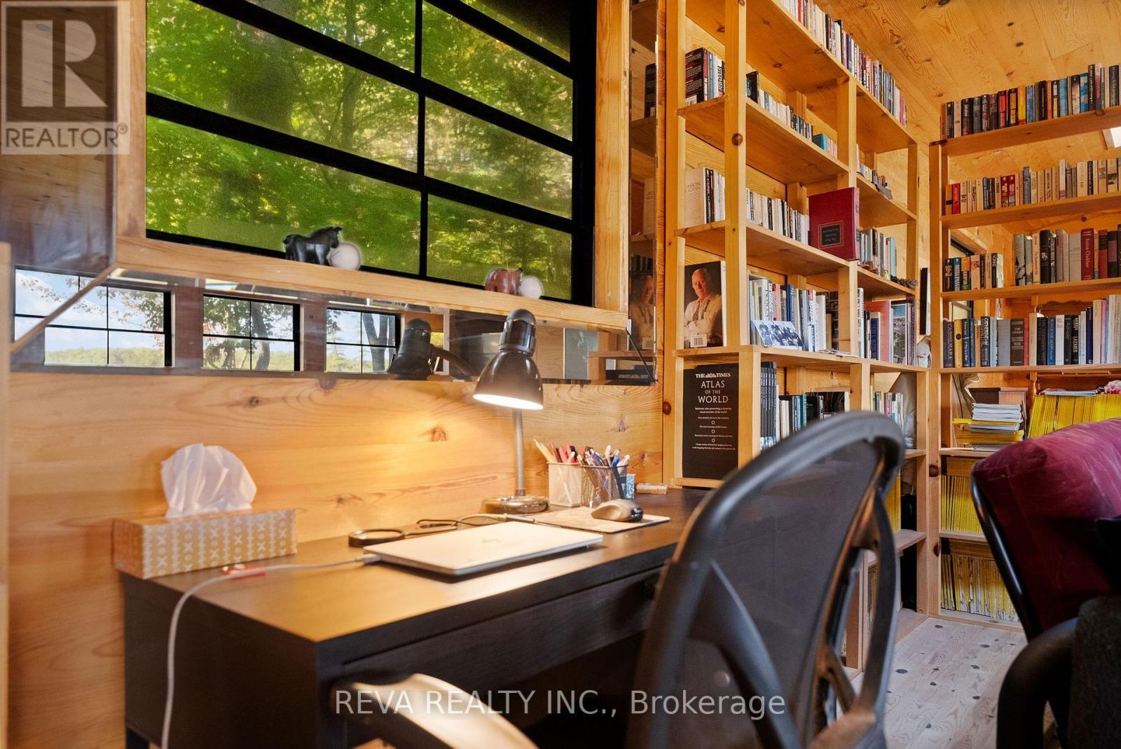 368 Addington Road, Addington Highlands (Addington Highlands), ON - Indoor Photo Showing Office