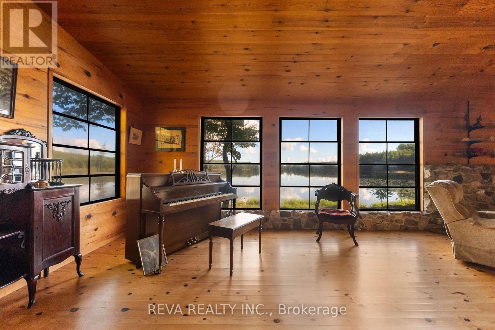 368 Addington Road, Addington Highlands (Addington Highlands), ON - Indoor