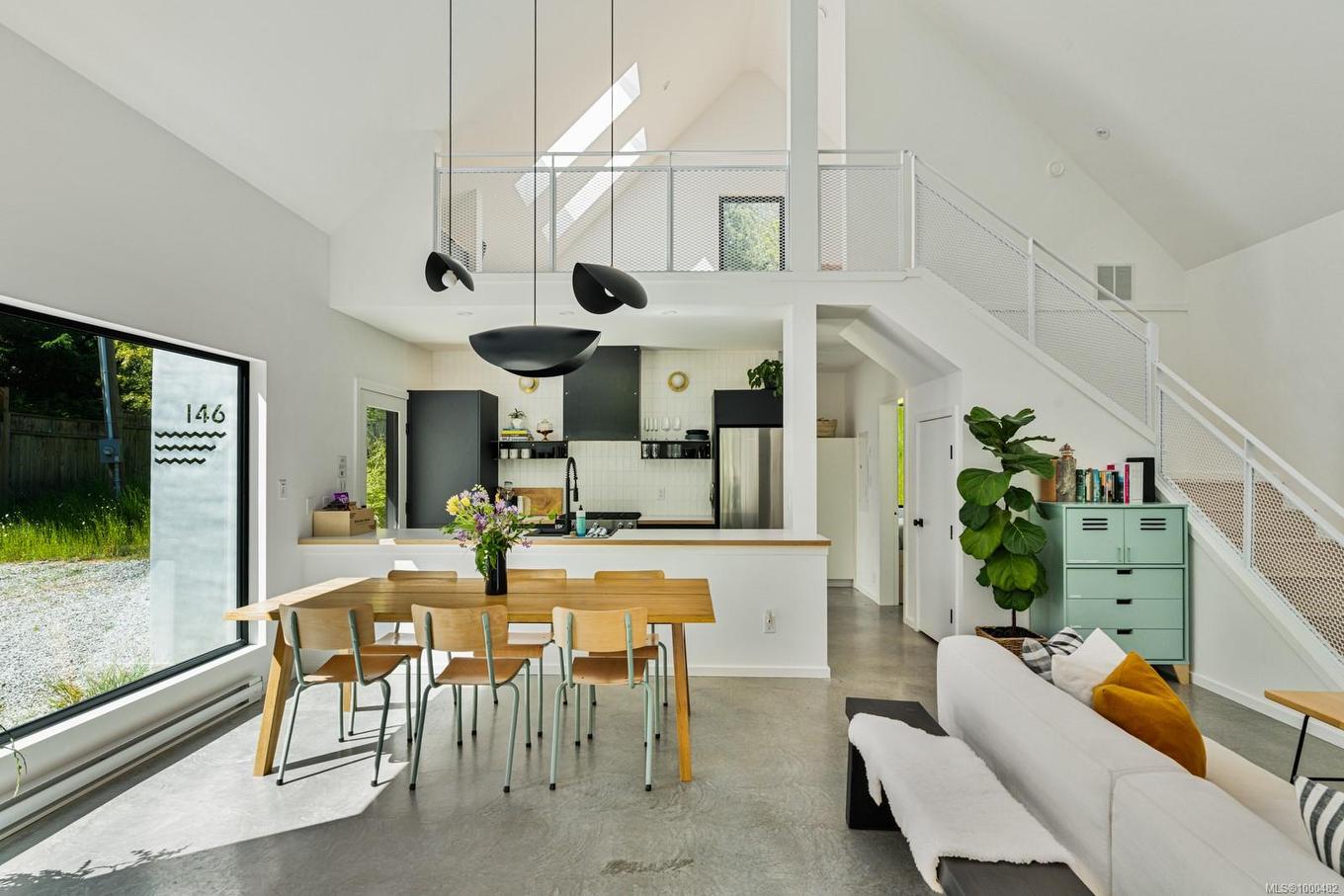 146 Menhinick Dr, Salt Spring, BC