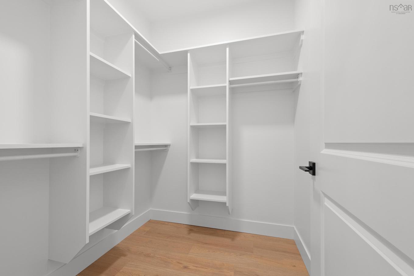 20 Seyval Drive, Avonport, NS