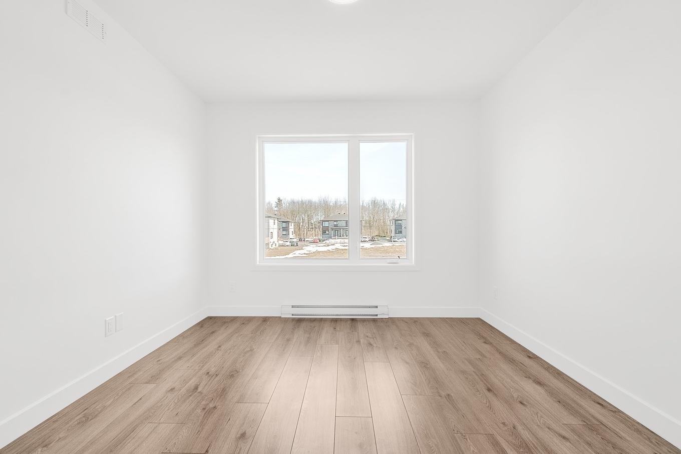 Chambre à coucher principale - Rue Du Havre, Lévis (Les Chutes-De-La-Chaudière-Ouest), QC - Indoor Photo Showing Other Room